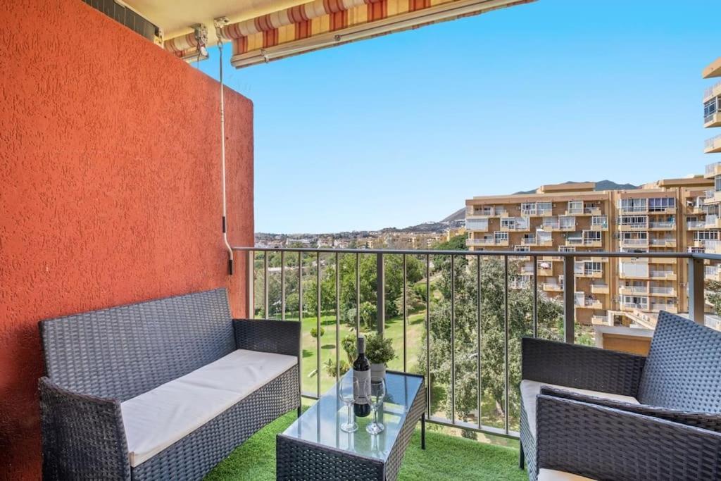 Avec Balcon A Minerva